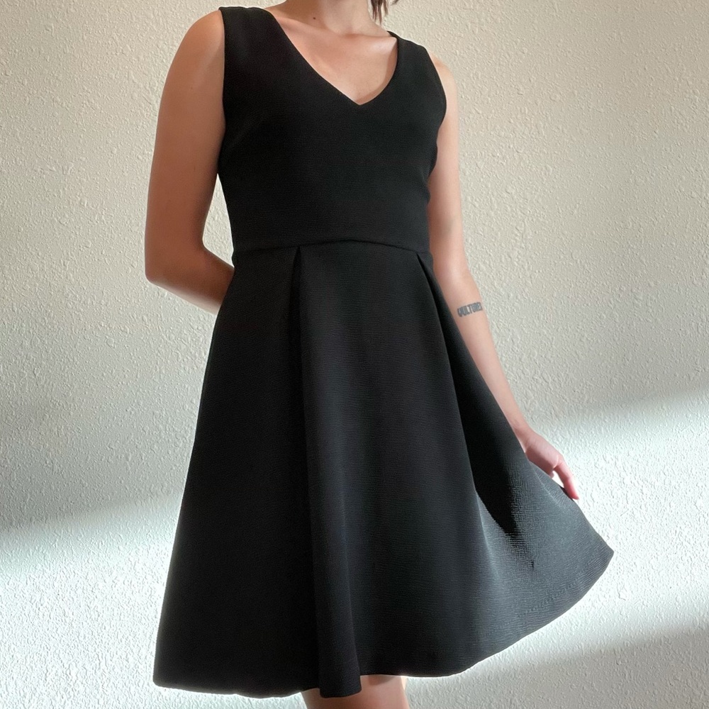 Black V-Neck A-Line Dress - Picture 5 of 6